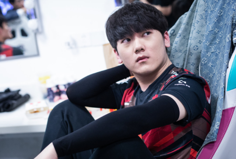 下家包括德 下家包括德